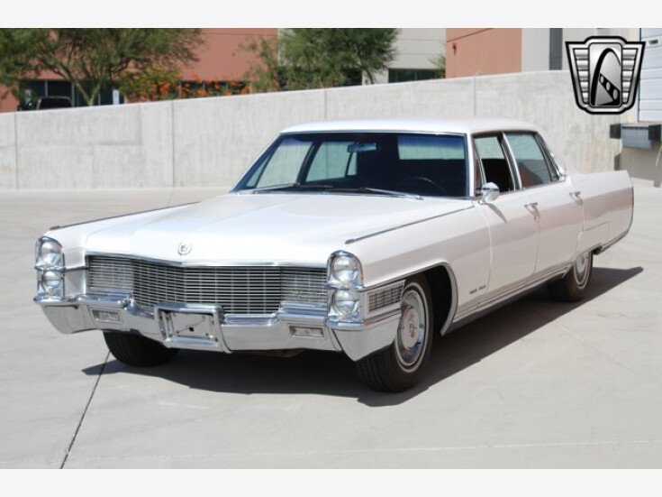 Thumbnail Photo undefined for 1965 Cadillac Fleetwood